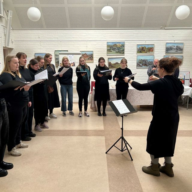Kantoriet med organist optræder